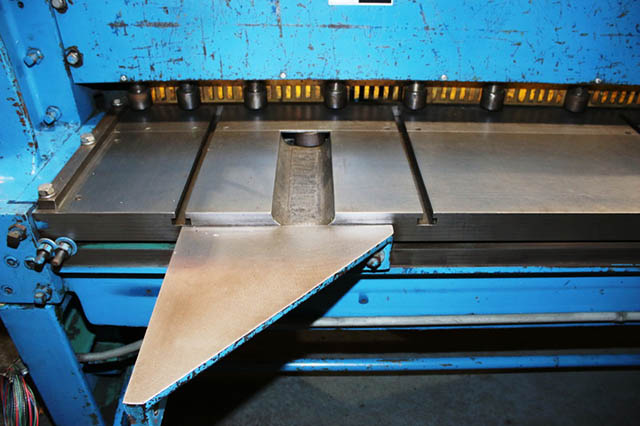 10 GA x 10' WYSONG ... SHEET METAL SHEAR